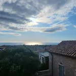 Balcony&tower Apartamento