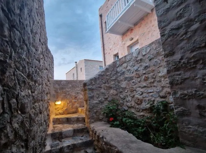 Balcony&tower